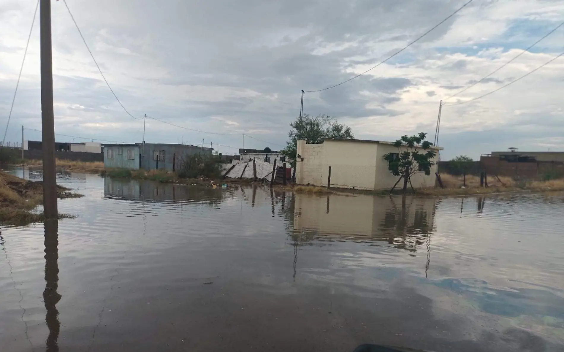 Calle lluvia camargo